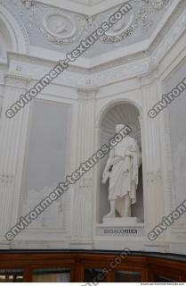 statue ornate historical 0002